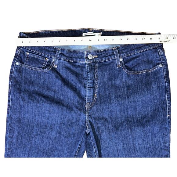 Levi's 415 Relaxed Fit Bootcut Dark Wash Jeans 20W - Picture 2 of 7